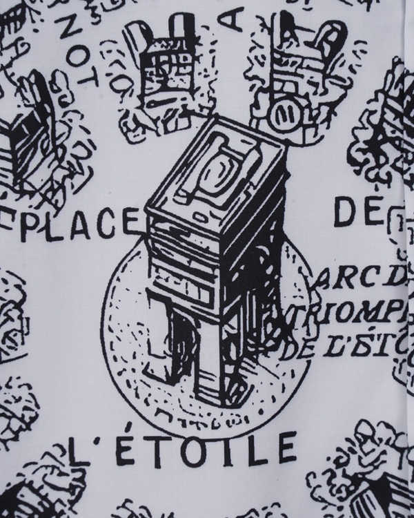 ブランドシャツ着用イメージ